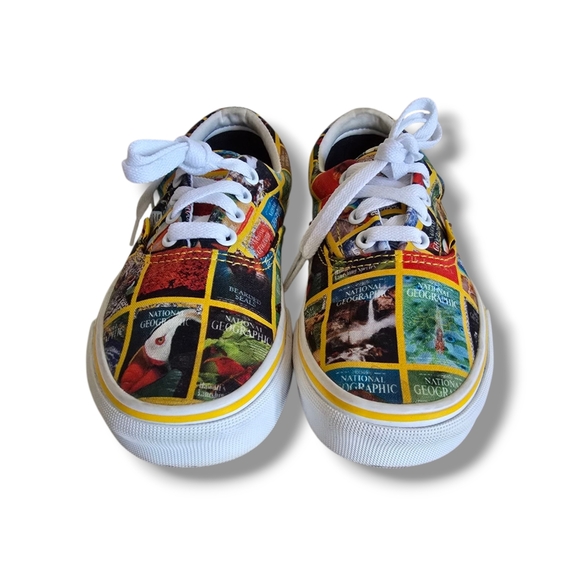 VANS X National Geohraphic Era Unisex 'Classic Covers' Canvas Sneakers - Picture 3 of 16
